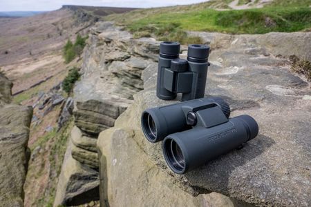 Nikon PROSTAFF P3 10x42 Binoculars – Waterproof, Fogproof