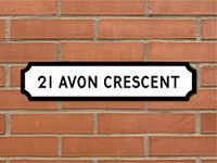 Personalised ANY TEXT Street Sign on METAL. Various sizes of Plaque Outdoors or Indoors Use. Door Wall Vintage Railway Gift Idea (197mm x 44mm, Black Text on White)