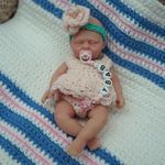 MYREBABY 4.5 Inch Mini Reborn Baby Dolls ，Silicone Baby Girl Ellie,Tiny Silicone Baby Dolls ，Mini Realistic Newborn Baby Dolls Silicone Full Body Stress Relief