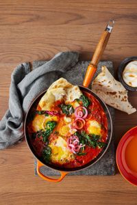 Le Creuset Signature Cast Iron Saute Pan with Wooden Handle, 28cm Volcanic