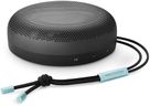 Bang & Olufsen Beosound A1 (2ème Gén) - Enceinte Bluetooth Portable Étanche, Son Immersif à 360 Degrés, Microphones pour les Appels Téléphoniques & Assistance Vocale Alexa, 18 H - Noir/Bleu Oxygène
