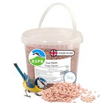 RSPB - Suet Pellets, Wild Bird Food for Small Birds, Premium Ingredients, Made in the UK, Healthy and Nutritious, Suitable for Year-Round Feeding (Fruity Flavour) (3kg Tub)
