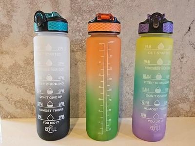 32oz 1L eco friendly large capacity bpa free fitness gym sport motivational water bottle with time marker (Green orange black)