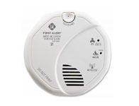 First Alert SCO5CN Battery Operated Combination Carbon Monoxide/Smoke Alarm by First Alert