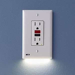 Single - SnapPower GuideLight 2 [for GFCI Outlets] - Replaces Plug-in Night Light - Electrical Receptacle Wall Plate with LED Night Lights - Auto On/Off Sensor - (GFCI, White)