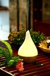 Ultrasonic Aroma Diffuser/Humidifier with Bamboo Base (Droplet)