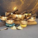 FASHERATI Singing Bowl - Tibetan Singing Bowls for Healing - Chakra Bowls -mallet (Set Of 7)