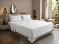 Yorkshire Bedding King Size Flat Sheet 100% Egyptian Cotton Bed Sheets 200 Thread Count Breathable and Fade Resistant Hotel Quality White Bed Sheet (270 Cm x 298 Cm)