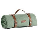 VonShef Picnic Blanket, Green Herringbone Outdoor Rug with Waterproof Backing, 6 Person Weatherproof Picnic Mat with Faux Leather Handle, Water Resistant Camping Accessories, 147x180cm