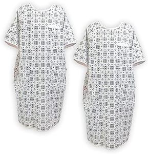 Classy Pal Hospital Gown, Heart Chest Pocket for Women and Men, Medical Patient Gowns, Birthing Maternity Labor, Fits to XXL Off-white