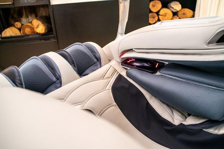 Global Relax Da Vinci 7D Massage Chair – Full Body Recliner