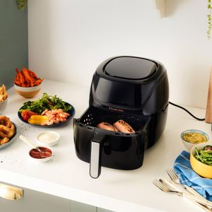 Russell Hobbs 4L Digital Air Fryer – Compact Oil-Free Cooker