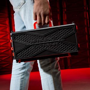 Beyblade X Clash Beystadium – Battle Arena for Beyblade Tops