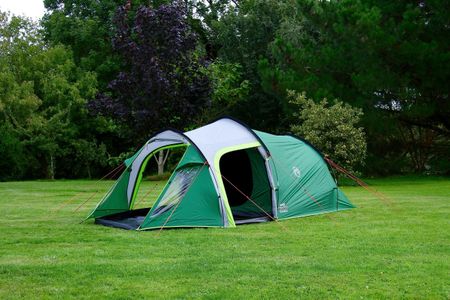 Coleman Chimney Rock 3 Plus Tunnel Tent – 3 Person, Dark Room, Waterproof