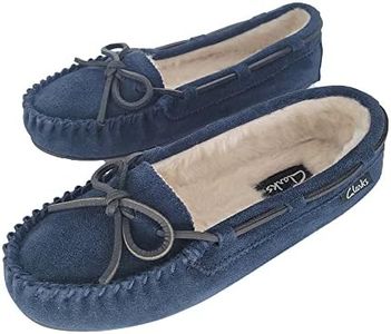 Clarks Women's Suede Bowknot Moccasin Slippers, LB0340 - Fuzzy Indoor/Outdoor Close Back Slip-Ons with Faux Fur Lining & Non-Slip Outsole - Women's Comfy Loafers for Driving Lounging & More, Navy, 6