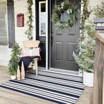 KOZYFLY Striped Outdoor Rug 3x5 Ft Area Rug Washable Navy and White Striped Front Porch Rug Front Door Mat Cotton Outdoor Doormats Carpet for Front Door Kitchen Entryway Patio Living Room