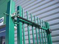 Lockey GC200 Automatic Pedestrian Gate Closer | Self Closing Domestic and Commercial Gate Closer with Speed Control