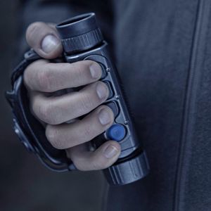 Pulsar Axion XM30F Thermal Monocular – Compact Handheld Scope
