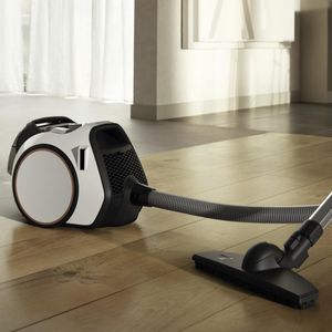 Miele Boost CX1 Parquet Vacuum Cleaner – Bagless, Powerful Suction