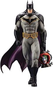 Kotobukiya DC Comics Batman: Last Knight on Earth Batman ARTFX Statue