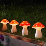 Garden Mile Set of 4 Mushroom Lights Garden Outdoor Décor, Waterproof Mushroom Ornaments for Garden, Pathway, Landscape Easter decorations Solar Powered Toadstool Stake Lights(4pc Fairy Mushroom)