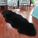 WL&ALLEN Large Sheepskin Rug Genuine Thick and Lush 3 Inch Pile，Luxury Australian Pelts |Large Sheepskin Wool Area Rugs (Large Double Pelt 2'6" x 6'6",Black)