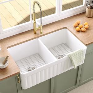 Double Bowl Farmhouse Sink, DeerValley DV-1K503 Nova 33" L x 18" W Fireclay Farmhouse Sink Double Bowl 50/50 Kitchen Sinks, Reversible Apron Front Kitchen Sinks with Bottom Grid and Strainer in White