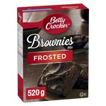 BETTY CROCKER Frosted Chocolate Fudge Brownies Mix with Creamy Deluxe Frosting, 550 Grams Package of Brownies Mix, Baking Mix, Frosting Included in Box, Tastes Like Homemade, Easy To Bake