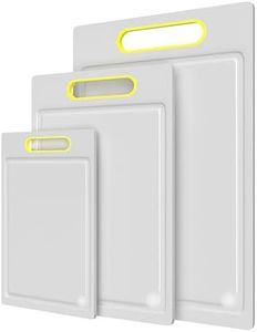 Set 3 Taglieri in Plastica con Maniglia, Tagliere per Cucina, Maxi Spessore 1cm, Con Scalanatura Antiscolo, Lavabili in Lavastoviglie, Tre Dimensioni, Made in Italy