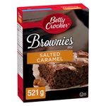 BETTY CROCKER Salted Caramel Chocolate Fudge Brownies Mix, 521 Grams Package of Brownie Mix, Includes Salted Caramel Pouch in Box, Tastes Like Homemade, Easy To Bake