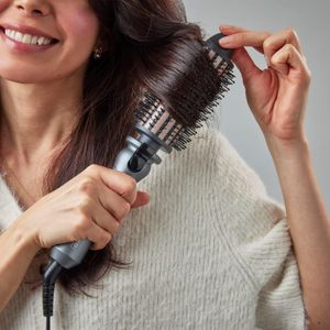 Remington Keratin Heated Hair Brush – Smoothing & Styling Tool