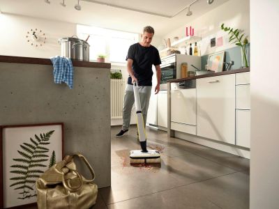 Kärcher FC 7 Cordless Floor Cleaner – 4 Microfibre Rollers, 45 min Runtime