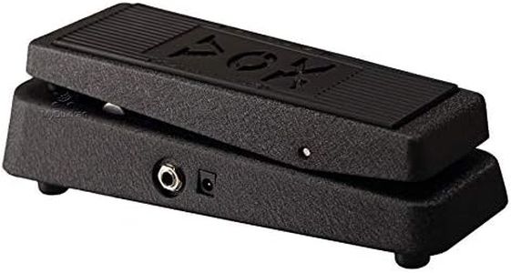 Vox V845 Classic Wah Guitar Effects Pedal w/All-black Coated Finish and 9-volt Power Supply Input