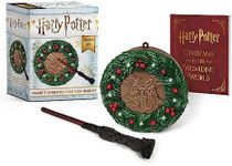 MK Harry Potter: Hogwarts Christmas Wreath and Wand Set: Lights Up!