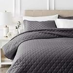 Amazon Basics Oversized Embossed Quilt Coverlet, Dark Grey Diamond, 170 x 210 cm