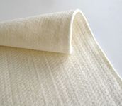 1 Metre - 96” / 243cm Wide 50% Bamboo 50% Cotton Antibacterial Eco-Friendly Supersoft Light Wadding Quilting Perfect for Kids Quilts, Patchwork Crafts