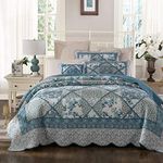 Tache Cotton Patchwork Farmhouse Cottage Country Vintage Antique Ditsy Floral Paisley White Blue Scalloped Lightweight Coverlet Petal Dance Quilt Set, King