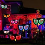 Halloween Outdoor Spooky Eyes Lights,Creepy Cat Eye Lamp，Led Glow in Dark Window Indoor Decor,Foldable Decorations Design Hanging, Scary Bloodshot Flashing Owl Eye Light（Batteries not Supplied）