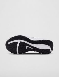 Nike Downshifter 13 Men's Sneaker – Black/White, Size 7