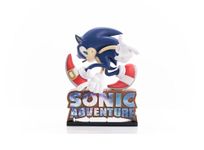 Sonic Adventure: Sonic The Hedgehog Figure