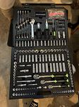 PITTSBURGH 225 Pc Mechanic's Tool Kit