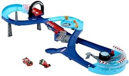 Mattel Disney and Pixar Cars Playset with 2 Toy Cars, Lightning McQueen & Francesco Bernoulli, GRC Jumping Raceway Track Set with Kid-Powered Booster, HXJ32