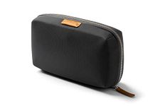 Bellroy Tech Kit (Tech Accessories Organizer Pouch, Zipper Closure, Stores Power Bank, Phone Charger, Cables & More) (Slate)