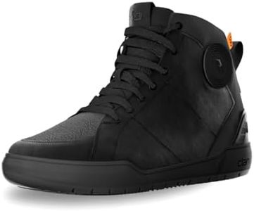 CLAN SHOES