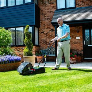 Webb Manual Hand Push Cylinder Lawnmower with Roller, 30cm, 18L Bag