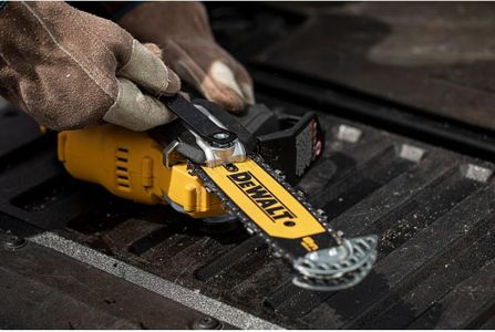 DEWALT 18V XR Pruning Saw – Cordless, Tool Only