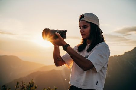 Sony Alpha 7CII Full-Frame Mirrorless Camera – Compact Design