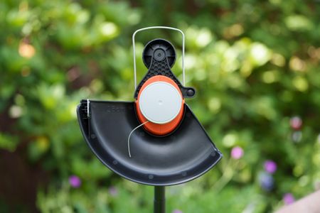 Flymo 18V Cordless Grass Trimmer – SimpliTrim 250, Lightweight Lawn Edger, Orange