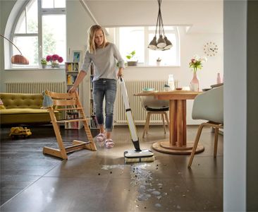 Kärcher FC 7 Cordless Floor Cleaner – 4 Microfibre Rollers, 45 min Runtime
