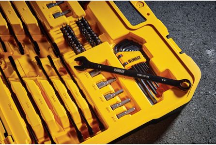 DEWALT 184-Piece Socket Set – Comprehensive Mechanics Tool Kit
